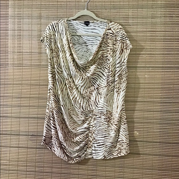 💵🍾HP🥂🍾RAFEALLA Woman. draped front blouse - Picture 1 of 13